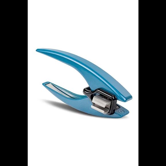 Azurro CLIPPERPRO 2.0 Nail Clipper w/ Swivel Head and Lock Blue - Picture 2 of 2